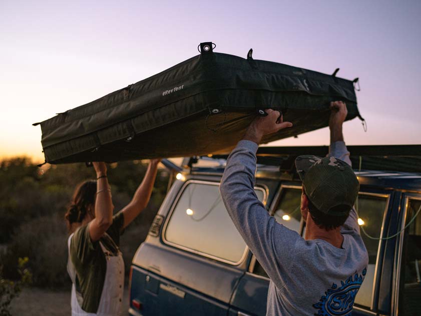 ROOF RACK CAMPING